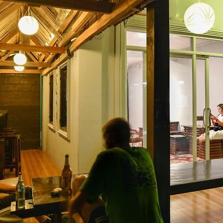 לואנג פרבאנג Aham Hostel (Adults Only) מראה חיצוני תמונה